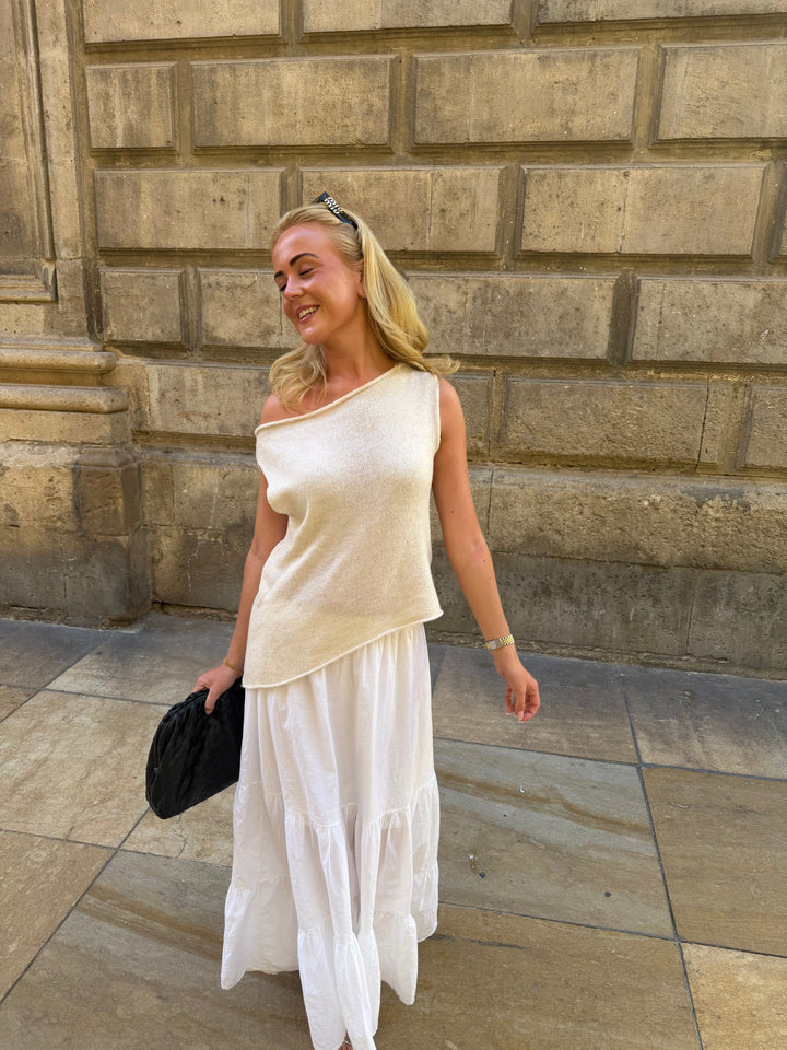 Kira Flowy Maxi Skirt - White