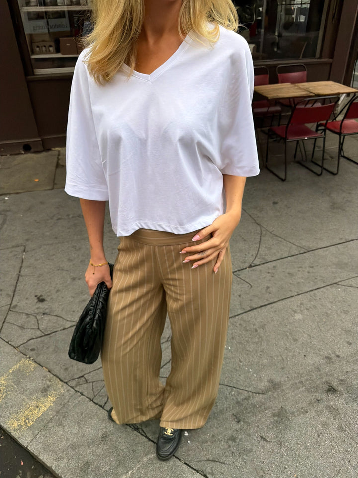 Sofie Oversize V-Neck T-shirt - White