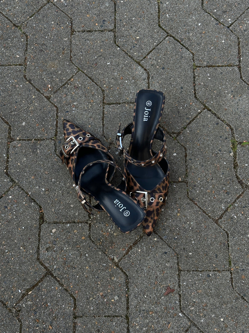 Sara Leopard Pumps