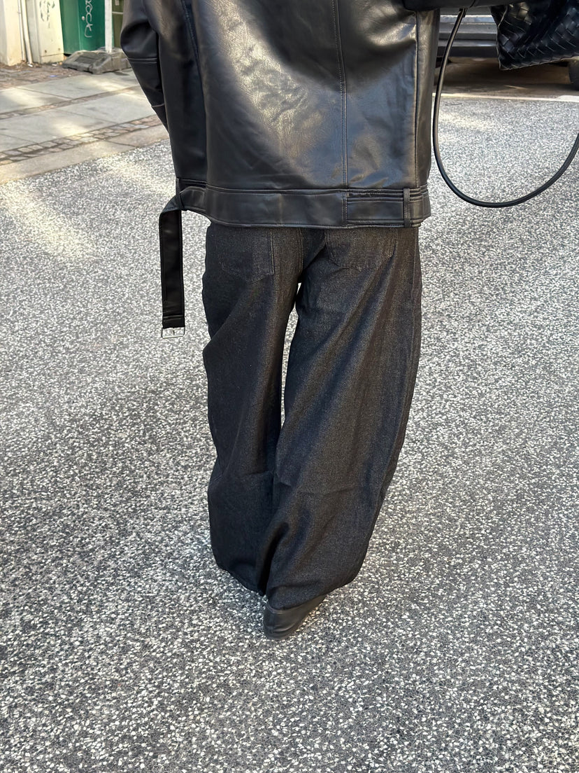 Alberte Oversize Barrel Denim Jeans - Black