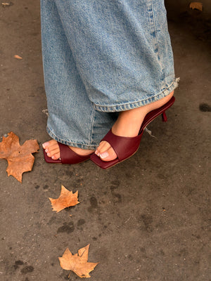 Lea Slip On Kitten Heels - Burgundy