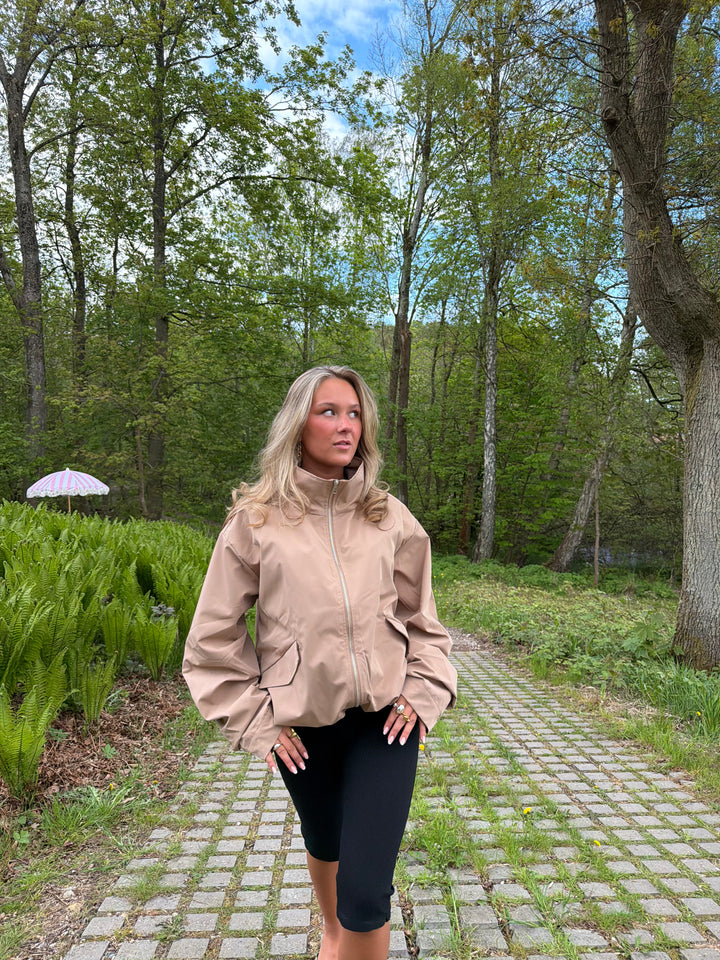 Noelle Balloon Bomber Jacket - Dark Beige