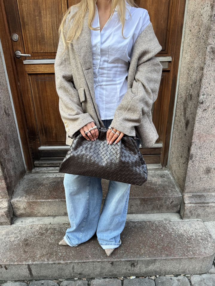 Bianca XL Clutch - Dark Brown
