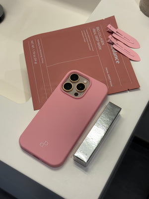 iPhone 14 Pro Cover - Baby Pink