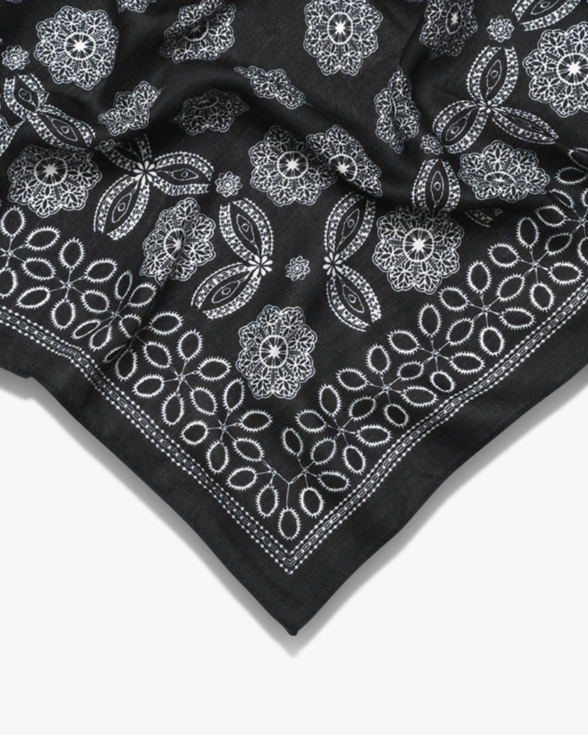 Vigga Paisley Bandana - Black